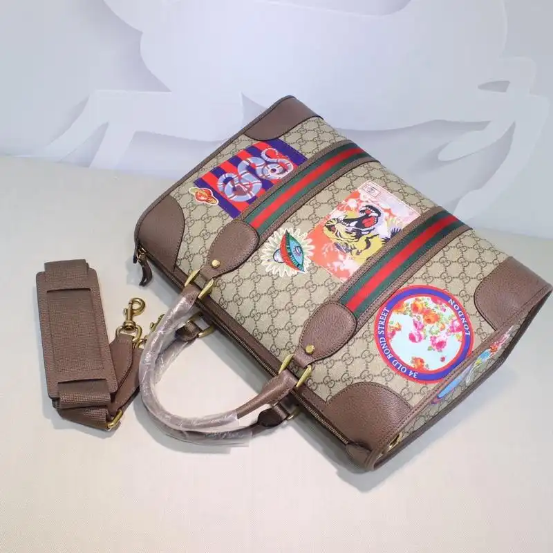 G*u*i brand handbags large totes 1904g0079