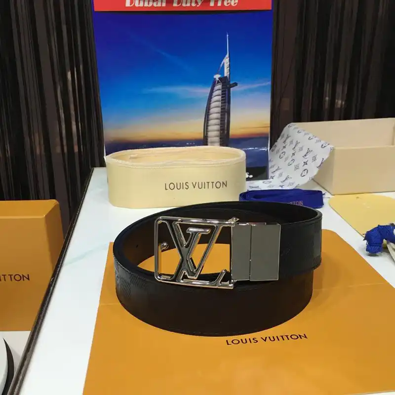 LV s Belte 1905BL0090