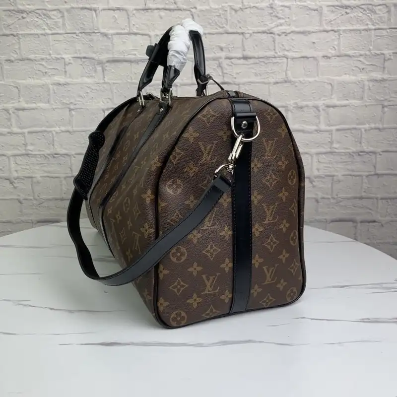 LV Bags 1911B570010