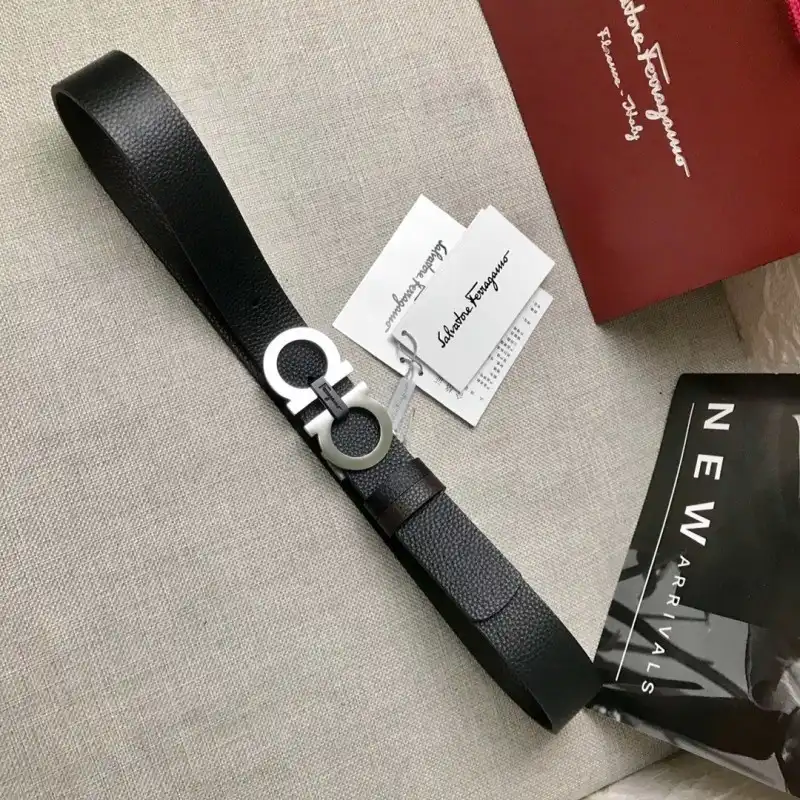 Salvatore Ferragamo s Belte 1911X0017