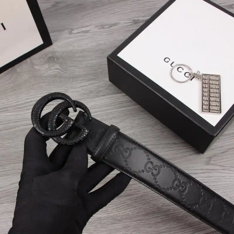 G*u*i s belte 1911x0026