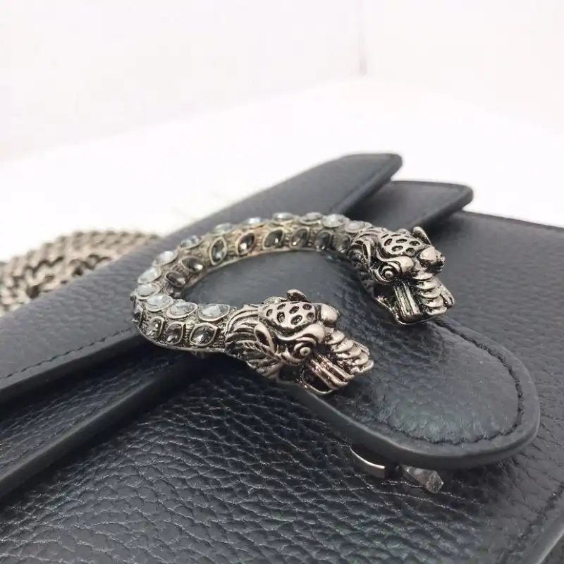 G*u*i bags 19b57g0044