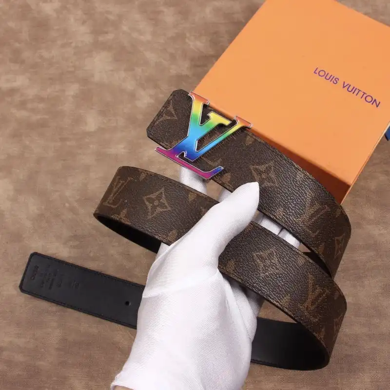 LV s Belte 19XIA0024