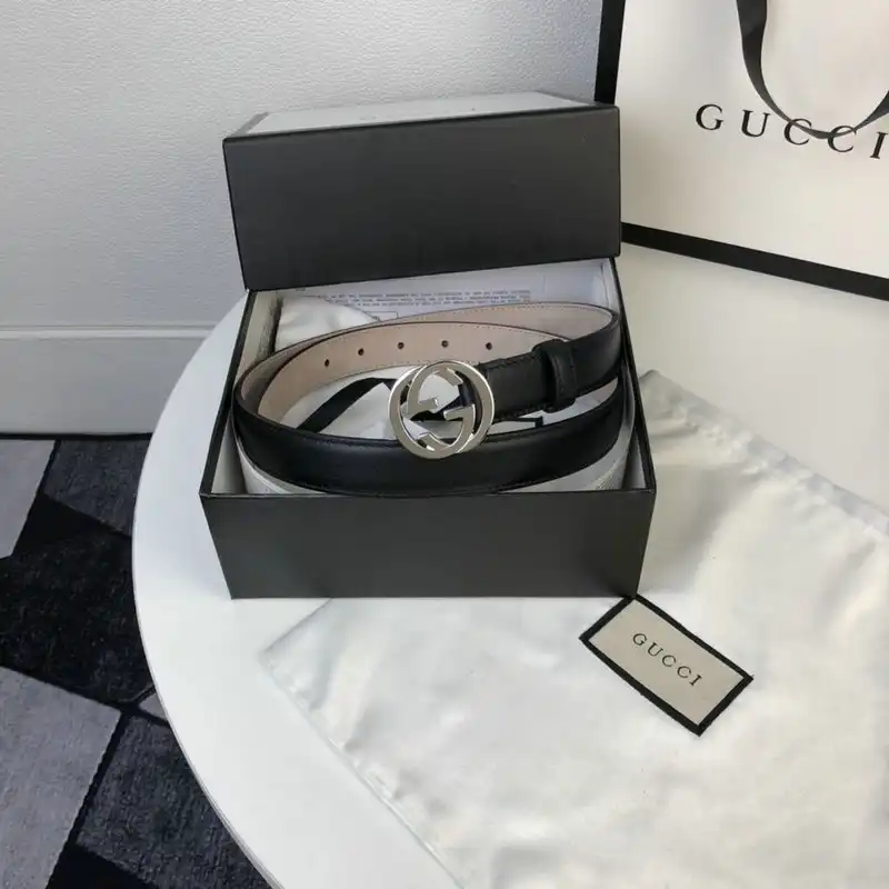 G*u*i s belt 2009xf0027