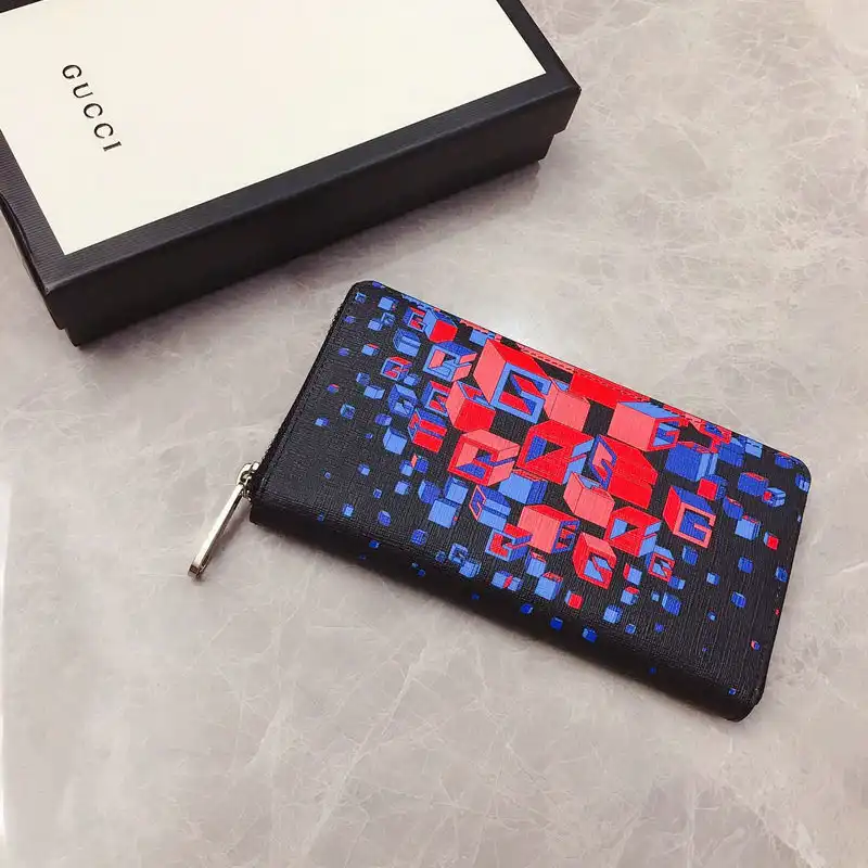 G*u*i bags 208b570050