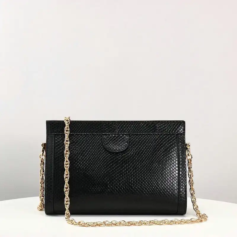 G*u*i bags 20b570283