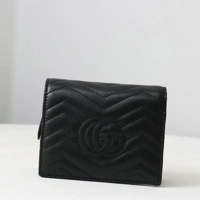 G*u*i bags 20b570307