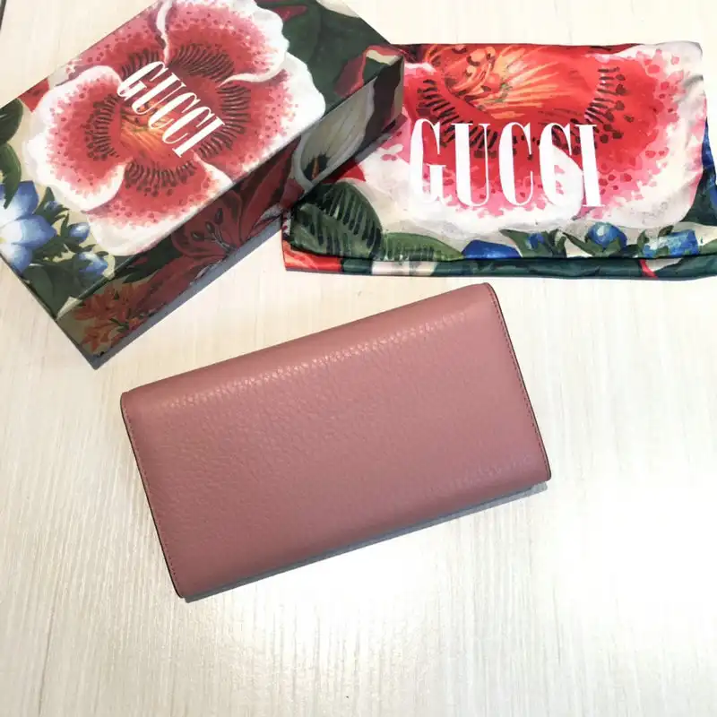 G*u*i bags 20guc0029