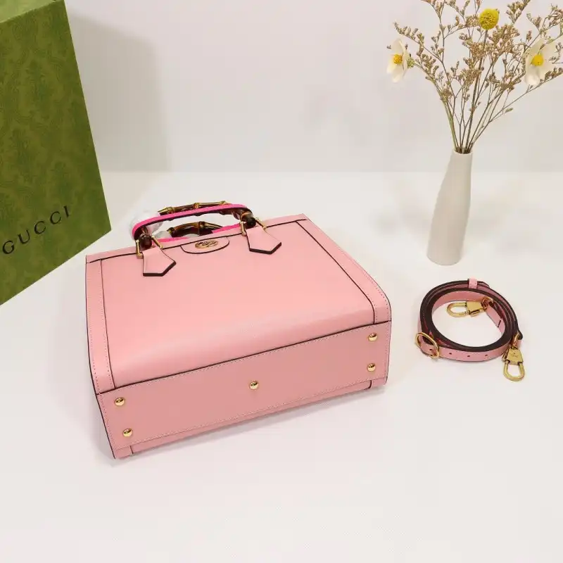 G*u*i s bags 2108dj0036