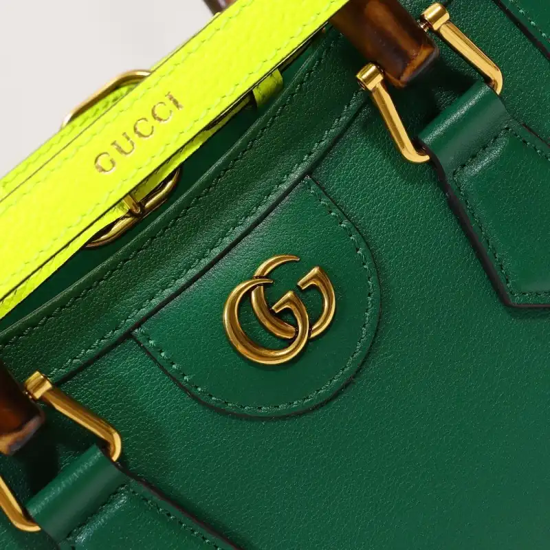 G*u*i s bags 2108dj0078