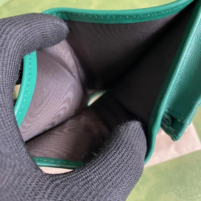 G*u*i s bags 2108ya0069