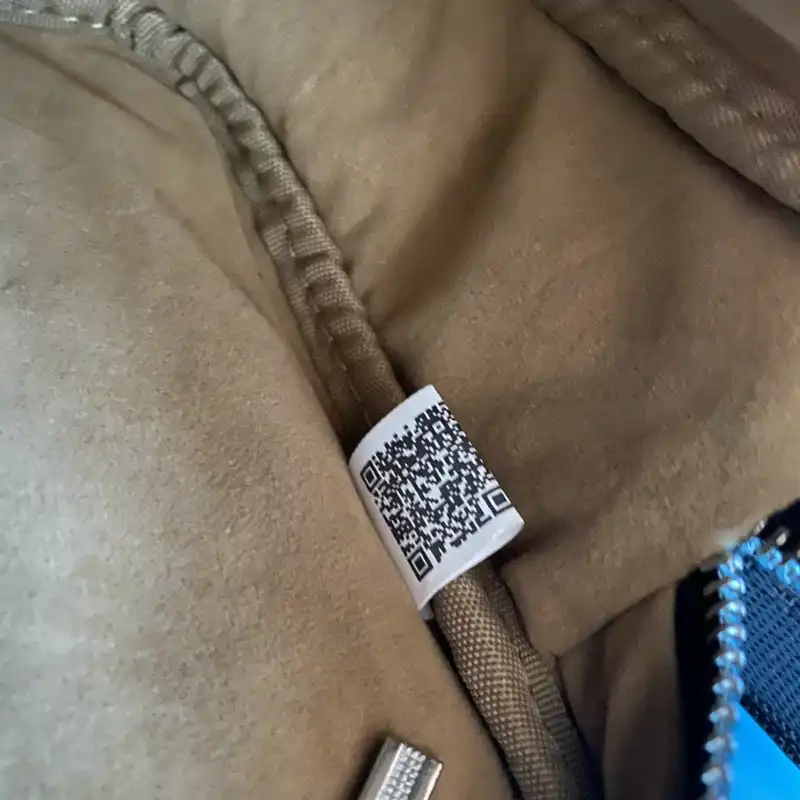 LV s Bags 2110YZ0031