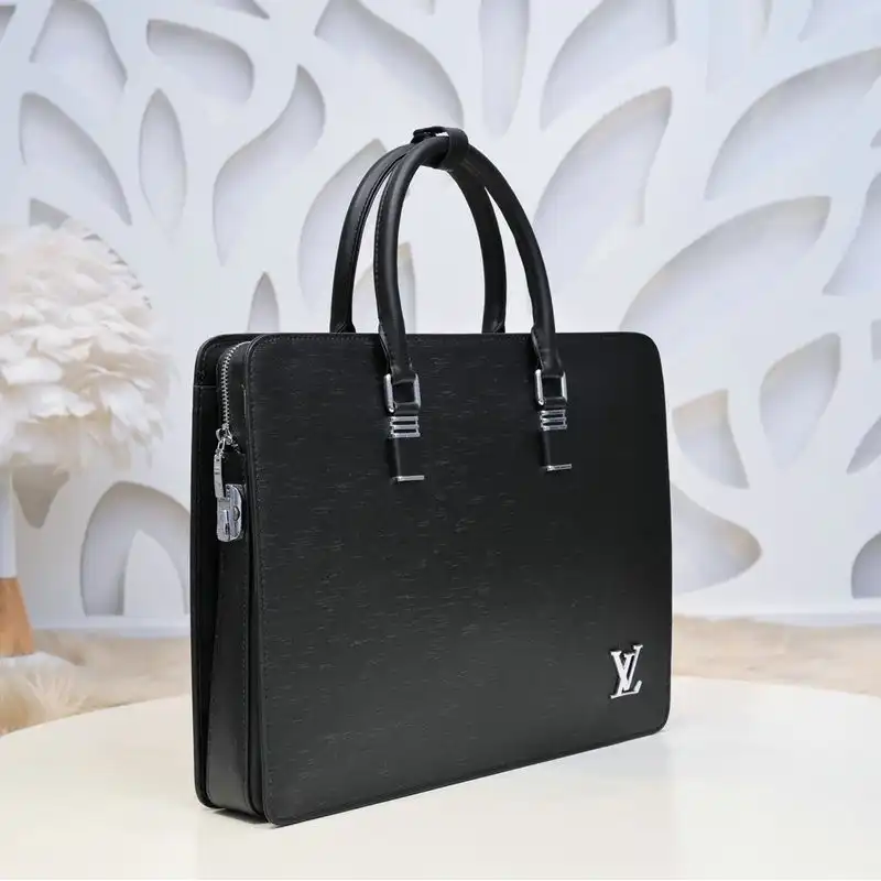 LV Bags 2111YZ0055