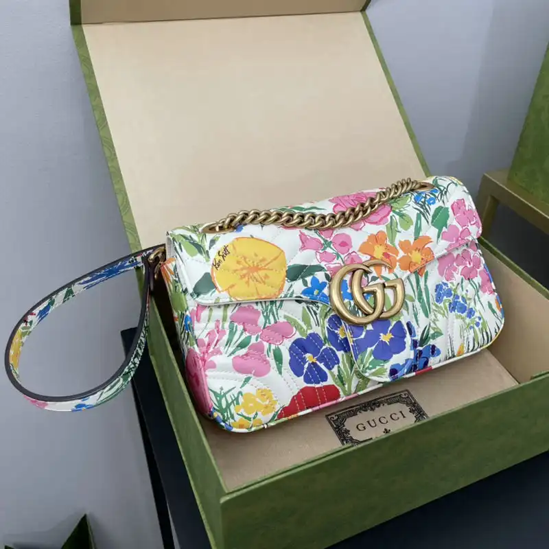 G*u*i bags 2112dj0047