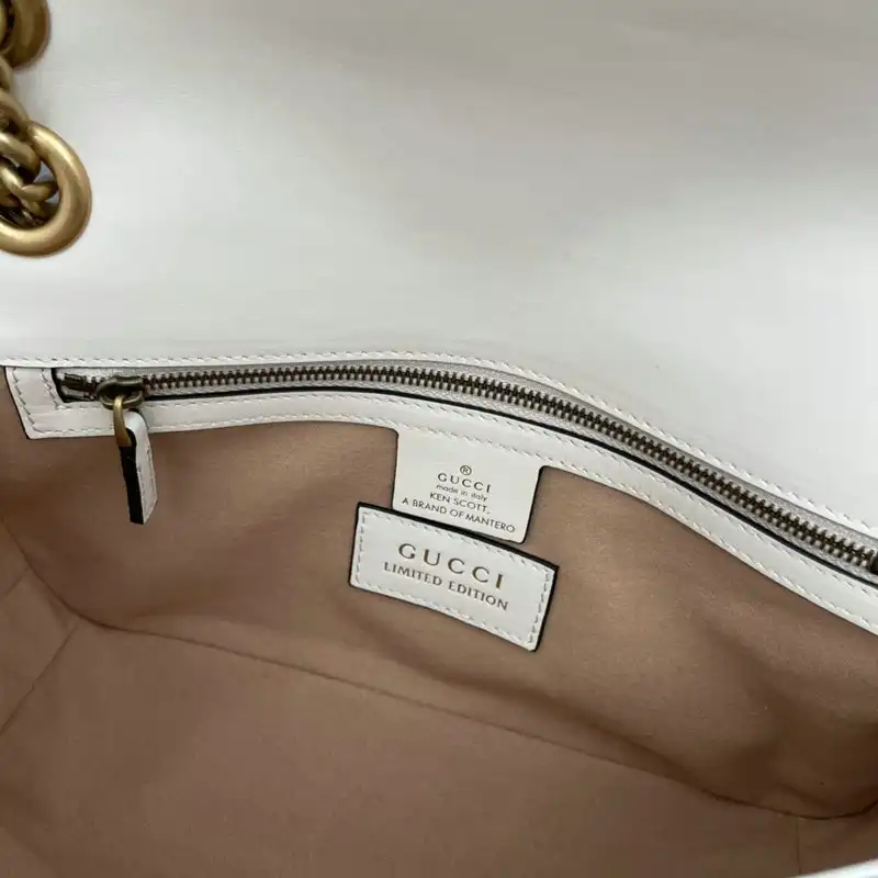 G*u*i bags 2112dj0047