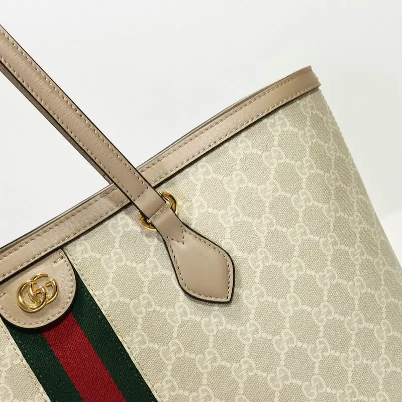 G*u*i bag 2206dj0045