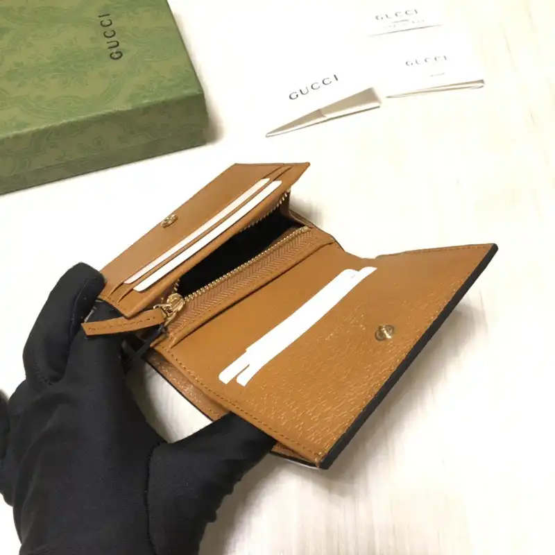 G*u*i bag 2304ya0141