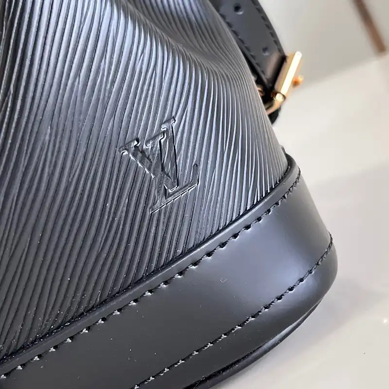 G*u*i bags 2407ya0169