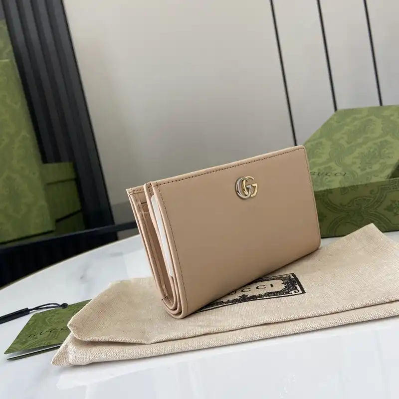 G*u*i bags 2407yz0259