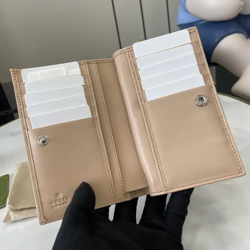 G*u*i bags 2407yz0259