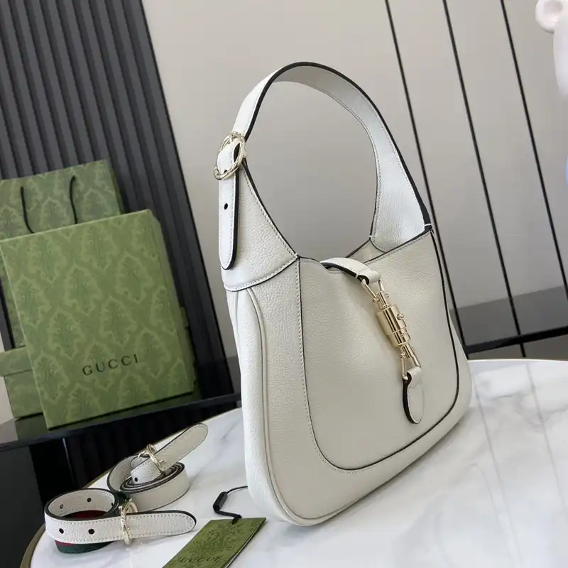 G*u*i bags 2408ya0047