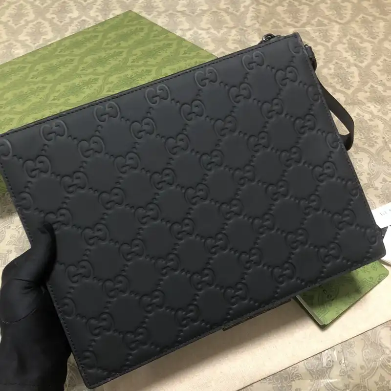 G*u*i bags 2411ya0138