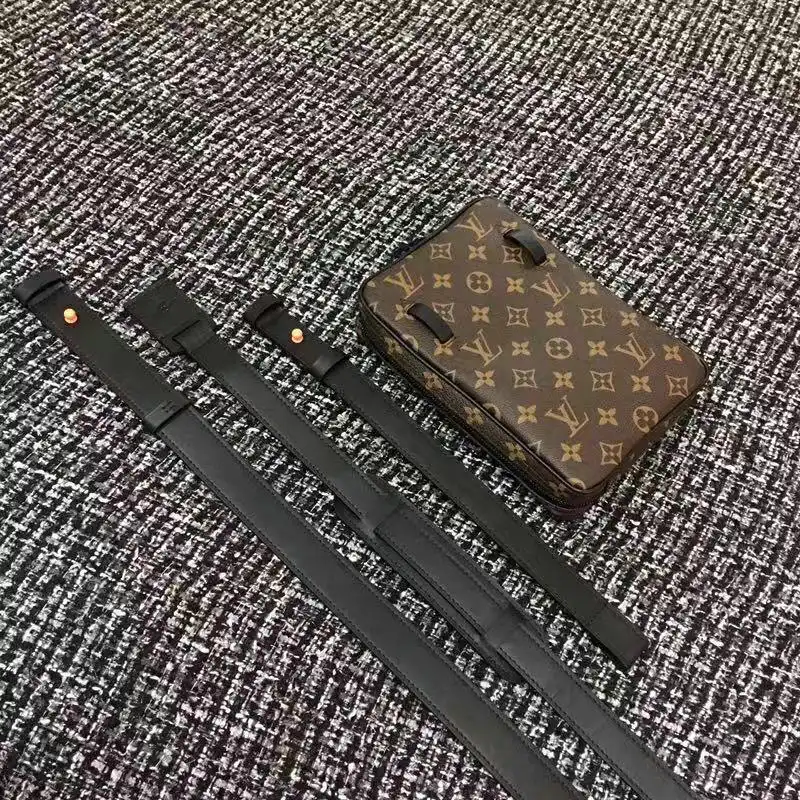 LV Bags 19T1L0363