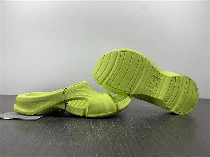 HighPerformance BLCG SLIPPERS 5586