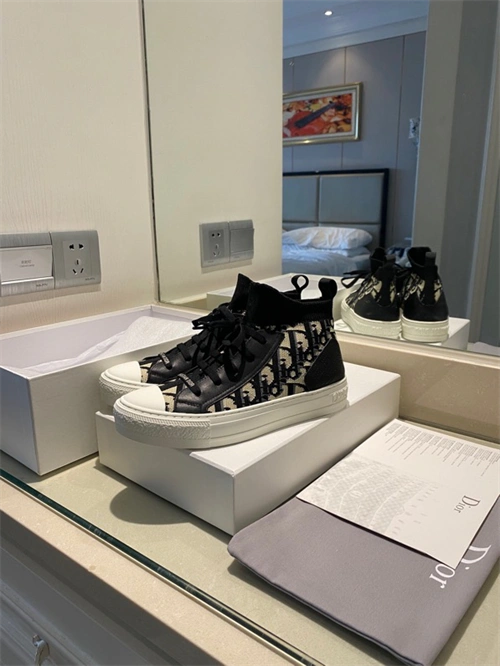 DR Sneaker OnTrend 1082