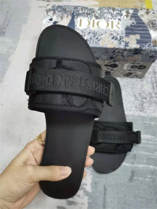 Unique Dio Slipper 5803