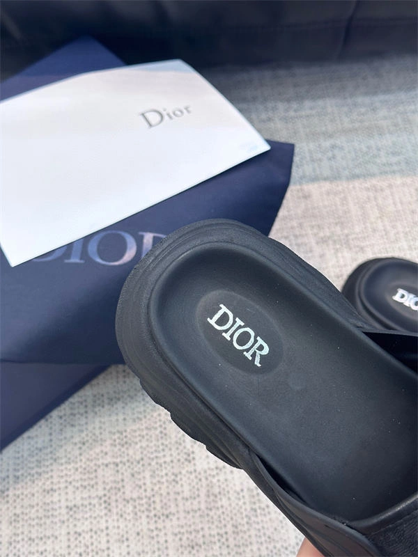 Elegant Dr Slipper 1421