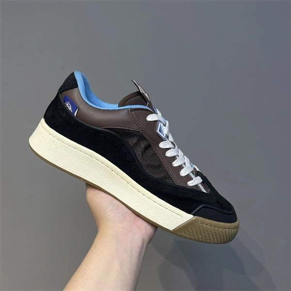 Dr x Travis Scott Sneaker Snug 1428