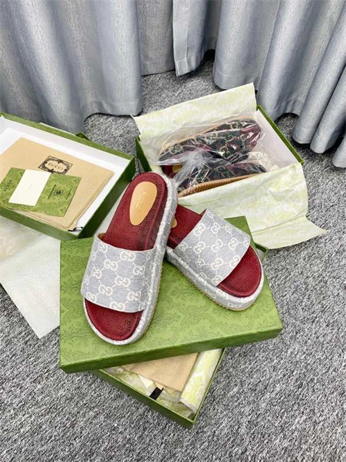 ZeroBulk Gocci Slipper 5767