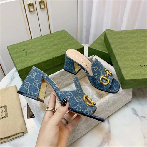 Gocci Slipper Versatile 5639