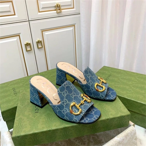 Gocci Slipper Versatile 5639
