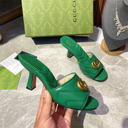 WellDesigned Gocci Slipper 5611