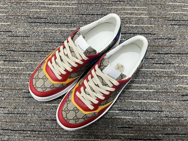 soft G*u*i low top sneaker 541