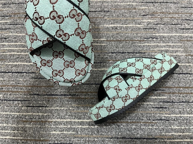 minimalist G*u*i side women 455