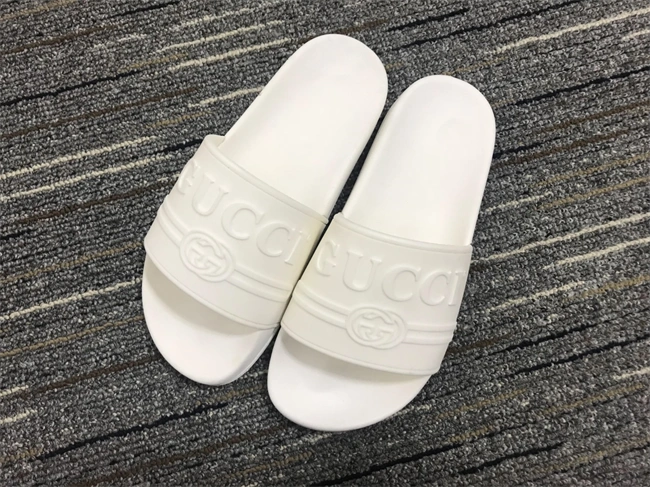 G*u*i slide unisex 441