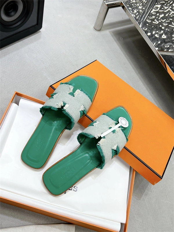 Premium H Slipper 2373