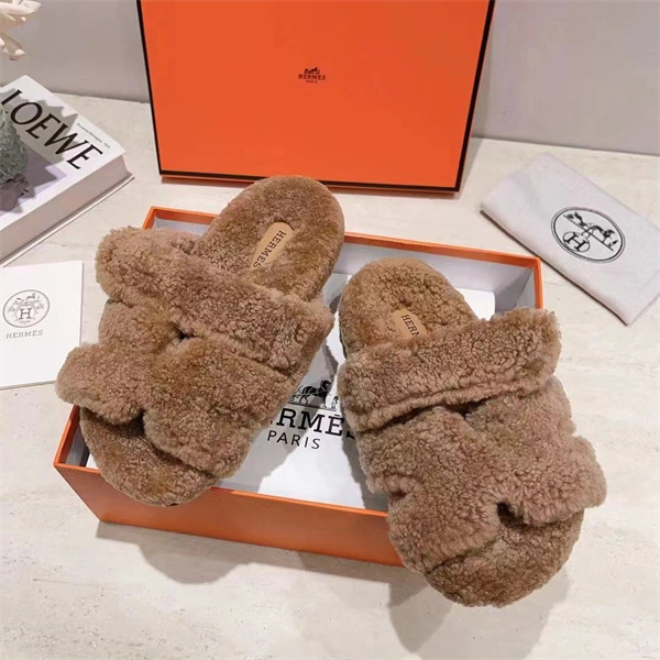 Efficient H Slipper 2380