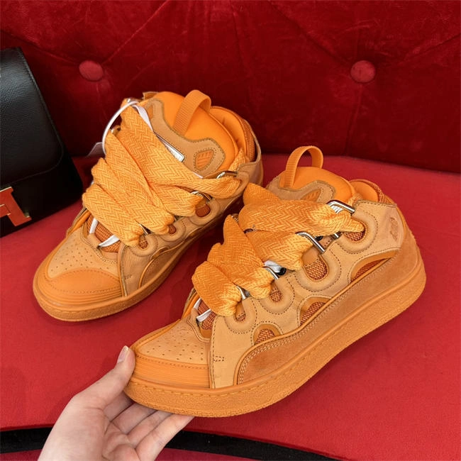 Fashionable Lanvon Curb Sneaker 890