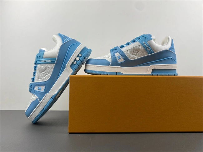 Comfortable Louis Vuitton LV trainer 2119