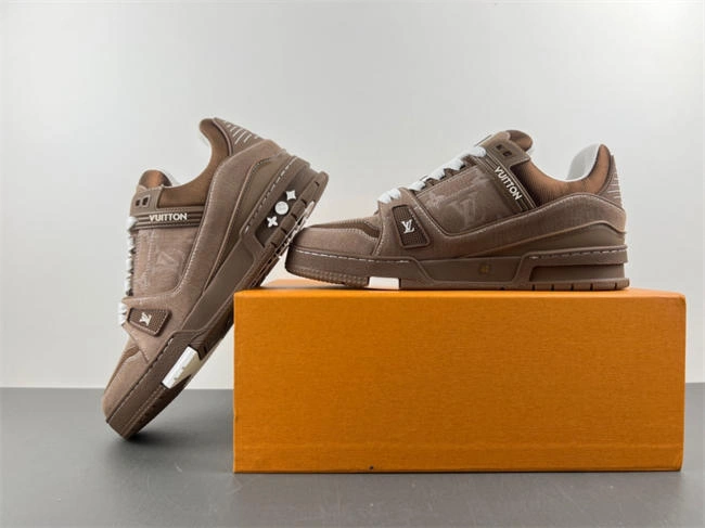 ZeroBulk Louis Vuitton LV trainer 1656