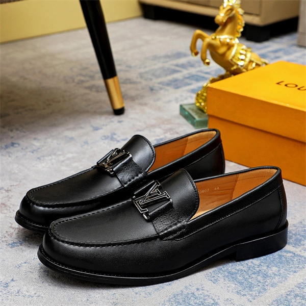 Supportive Lv Loafer 1898