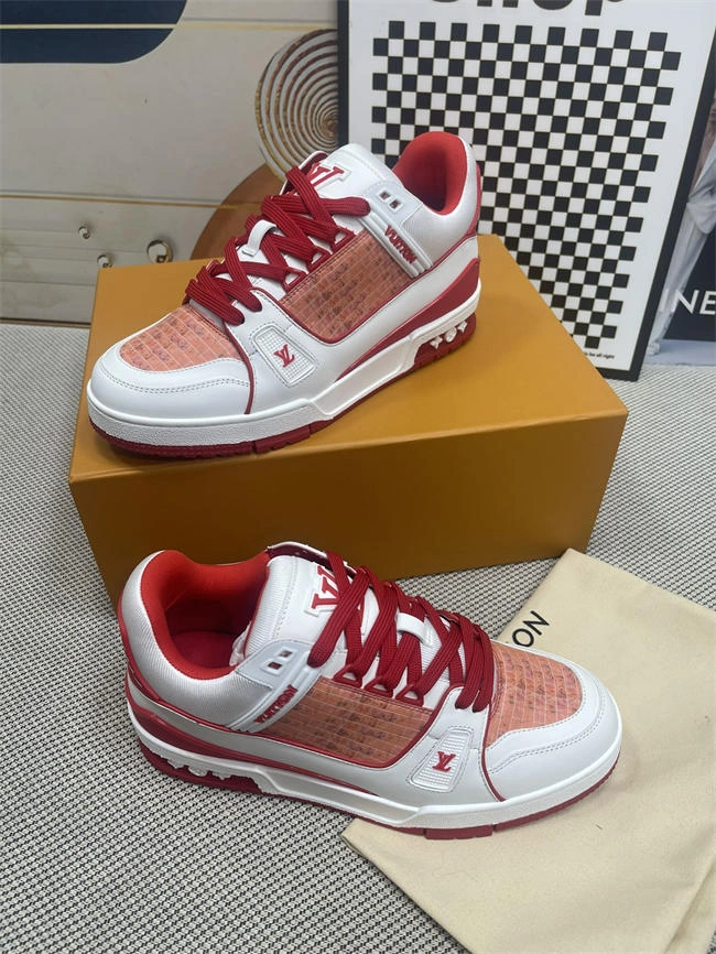 Efficient Lv Trainer Sneaker 2116