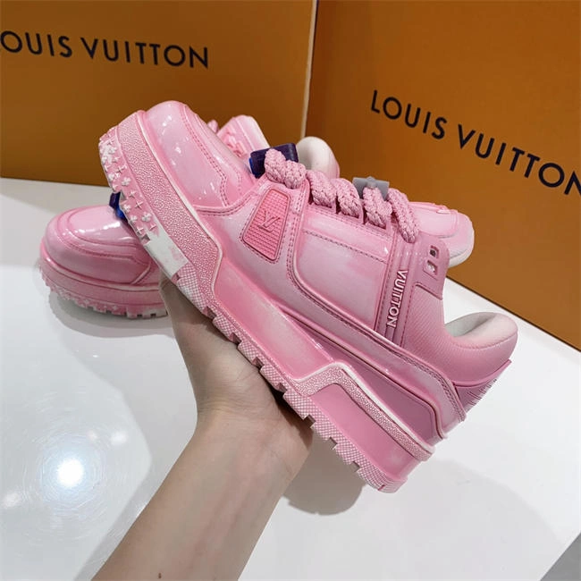 Lv Trainer Sneaker TravelReady 2065