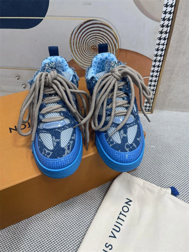 Lv Trainer Sneaker EyeCatching 2082