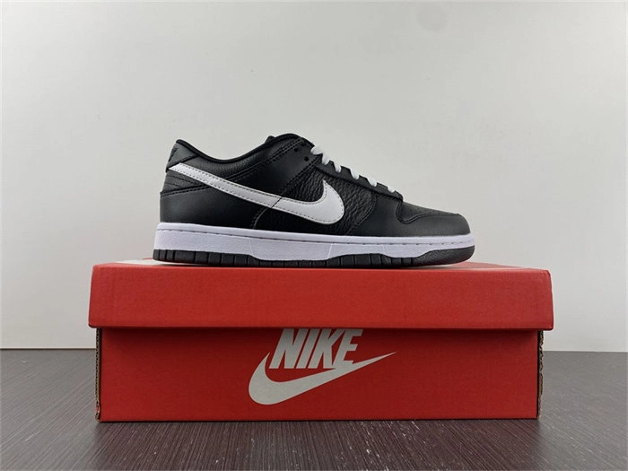 Fashionable Nike Dunk Low Black White DJ6188- 4742