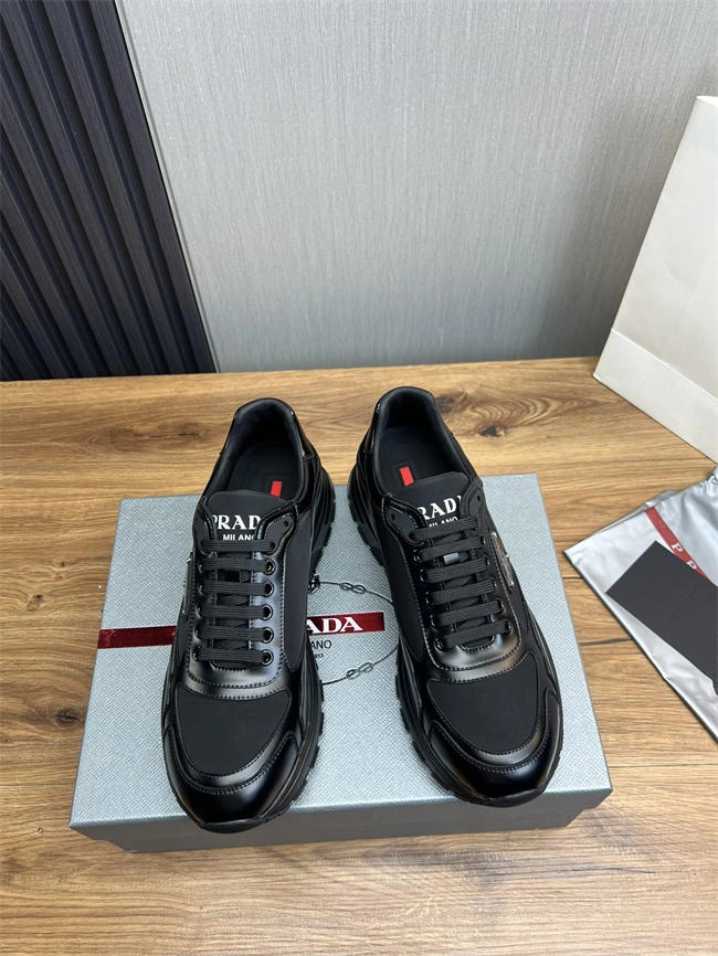 Prada Runner Sneaker EasyCare 3195